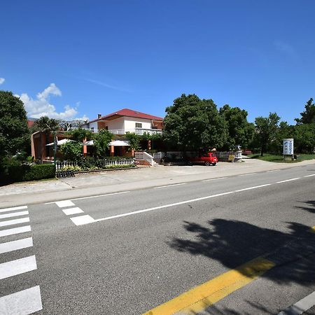Guest House Podgorje セリネ エクステリア 写真
