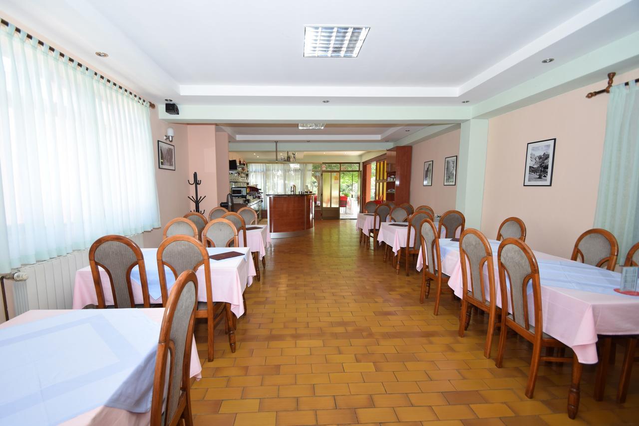 Guest House Podgorje セリネ エクステリア 写真